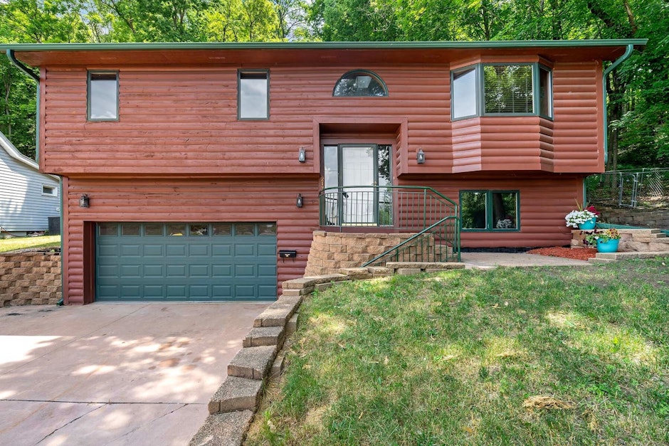 217 East Street, Jordan, MN 55352, Presented by David Rech,